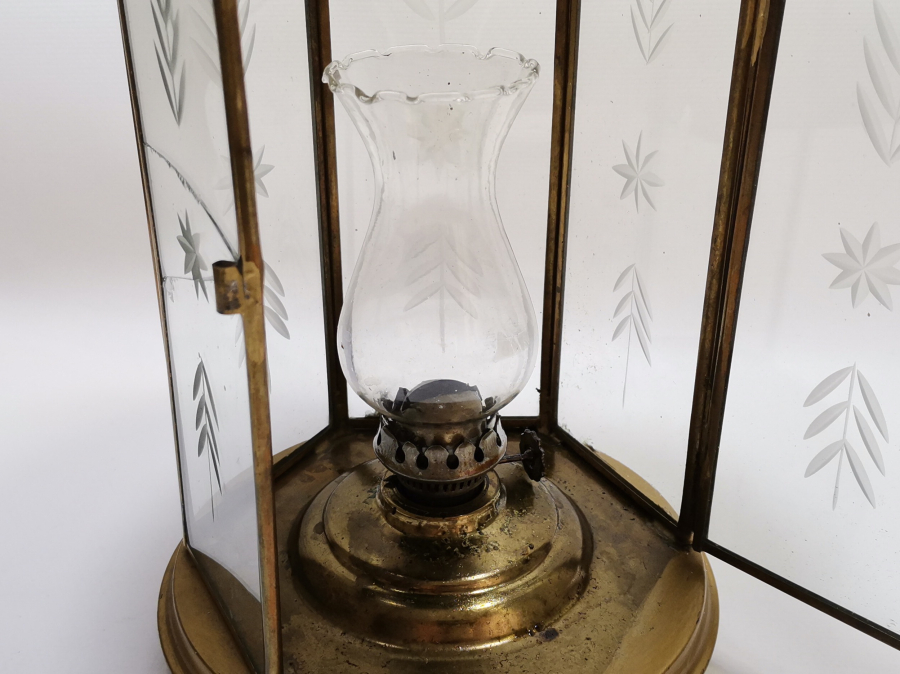 NADİR FORMDA ANTİKA SEYYAR GAZ LAMBASI