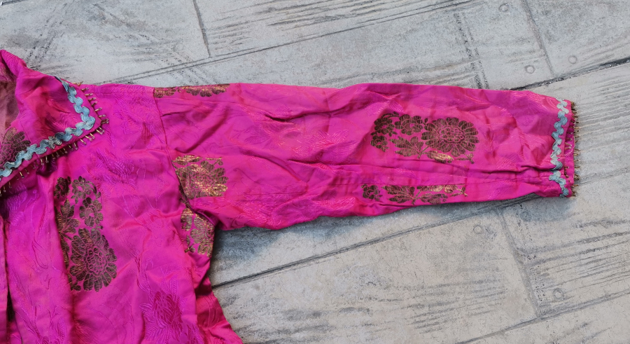 OSMANLI DÖNEMİ HEREKE İŞİ İPEK VE GÜMÜŞ SIRMA İŞÇİLİKLİ GELİN CEKETİ