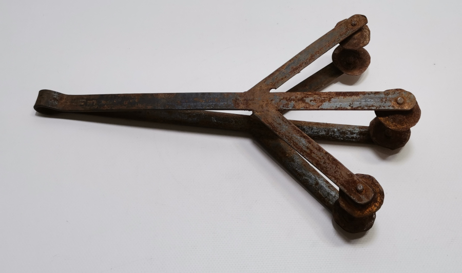 OSMANLI DÖNEMİ KAZ AYAĞI FORMUNDA TEKKE ÇALGISI - ZİLLİ MAŞA