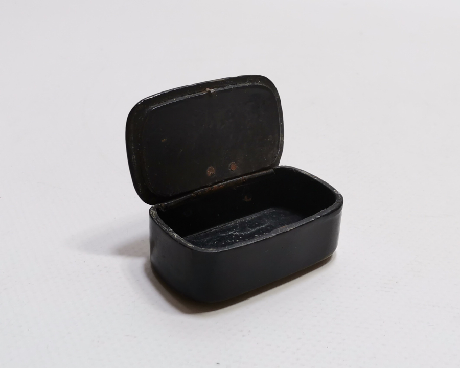 OSMANLI DÖNEMİ PAPİER MACHE ENFİYE KUTUSU