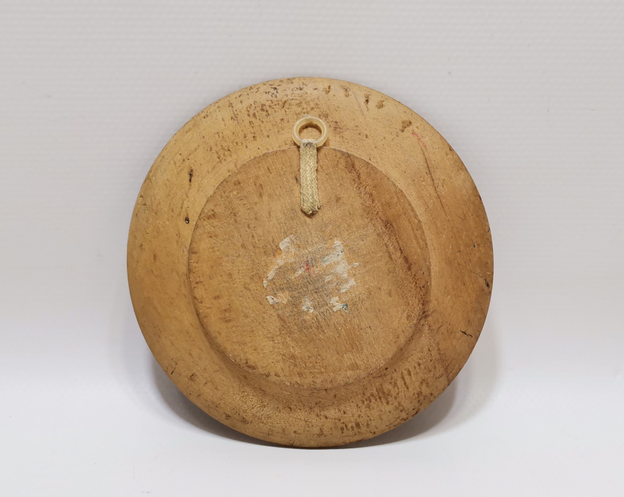 OSMANLI DÖNEMİ SALTANAT KAYIĞINDA CARİYELER KONULU SANATÇI İMZALI AHŞAP TABLO