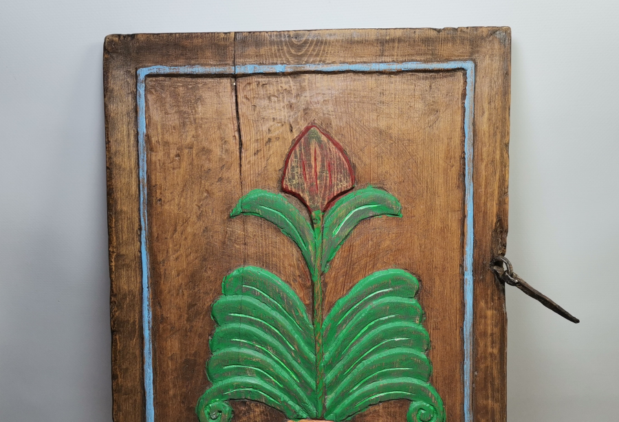 OSMANLI DÖNEMİ TAMAMI EL OYMA İŞÇİLİKLİ AHŞAP DOLAP KAPAĞI