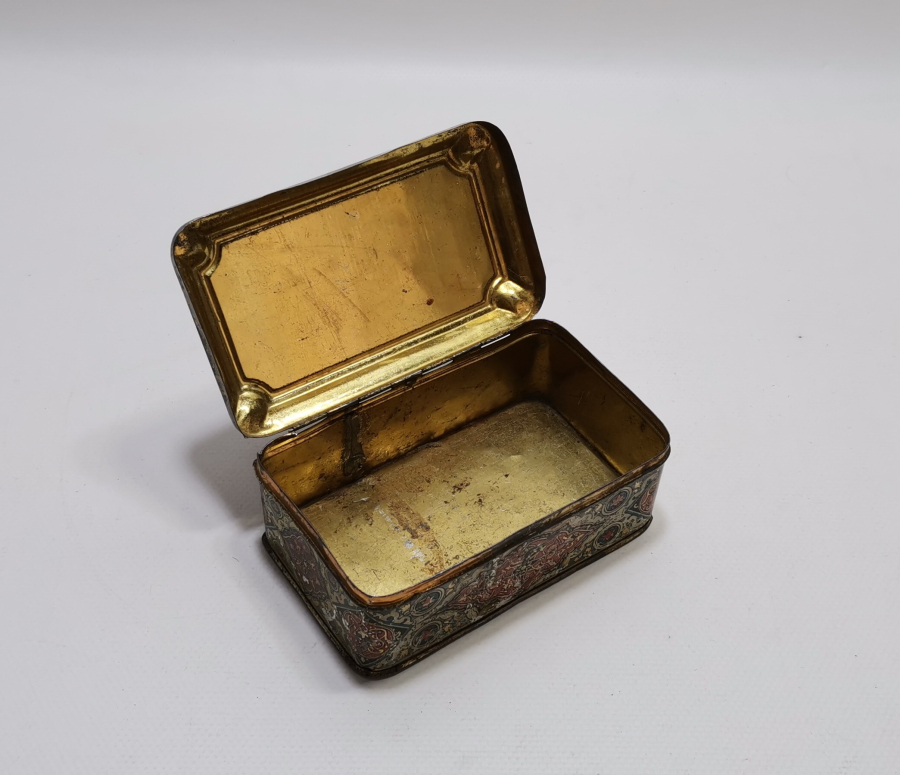 OSMANLI DÖNEMİ TAMAMI İŞLEMELİ DİKİŞ KUTUSU