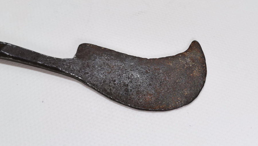 OSMANLI DÖNEMİ TIRPAN FORMUNDA YAPILMIŞ ŞEKER KIRACAĞI