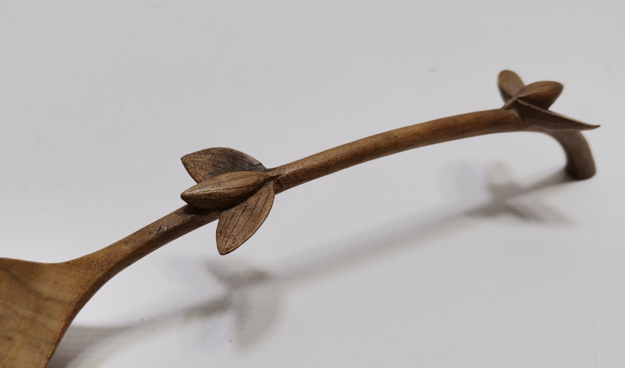 OSMANLI DÖNEMİ ZEYTİN AĞACINDAN YAPILMIŞ AHŞAP KAŞIK