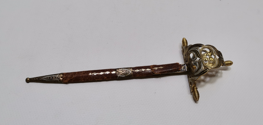 TOLEDO YAPIMI ORJİNAL KININDA ANTİKA ZARF AÇACAĞI