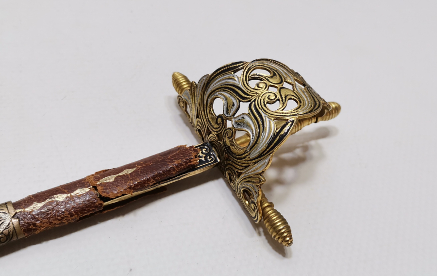 TOLEDO YAPIMI ORJİNAL KININDA ANTİKA ZARF AÇACAĞI