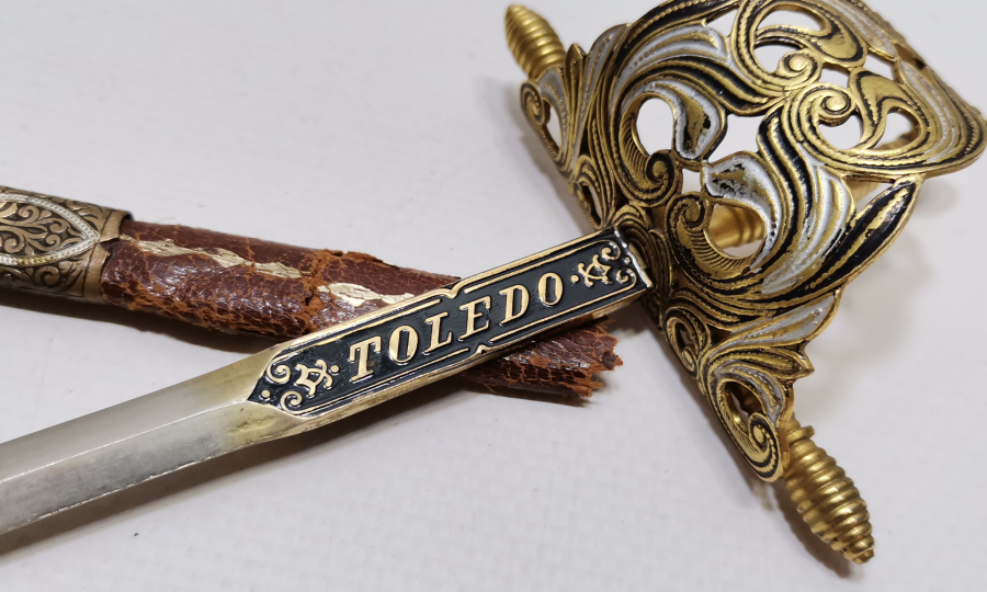 TOLEDO YAPIMI ORJİNAL KININDA ANTİKA ZARF AÇACAĞI