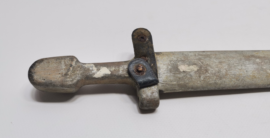 OSMANLI DÖNEMİ ÜZERİ KÖK BOYALI ÇOK NADİR ÇERKES KAMASI FORMUNDA YAPILMIŞ AHŞAP OYUNCAK