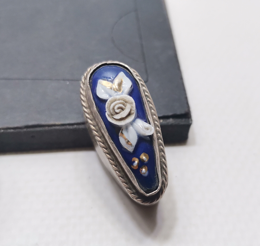 ÖZEL YAPIM MİNE İŞÇİLİKLİ GÜMÜŞ KUTU