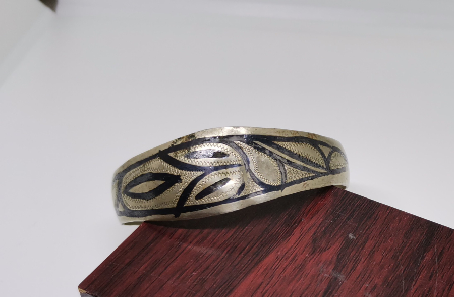 SAVAT İŞÇİLİKLİ ANTİKA GÜMÜŞ BİLEZİK