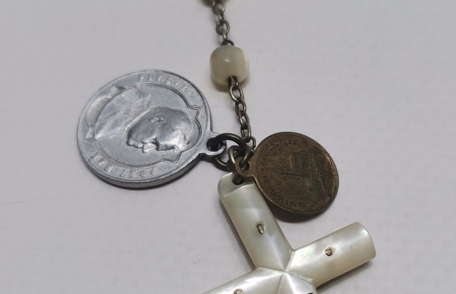 SEDEFTEN MAMUL ANTİKA PAPAZ TESPİHİ