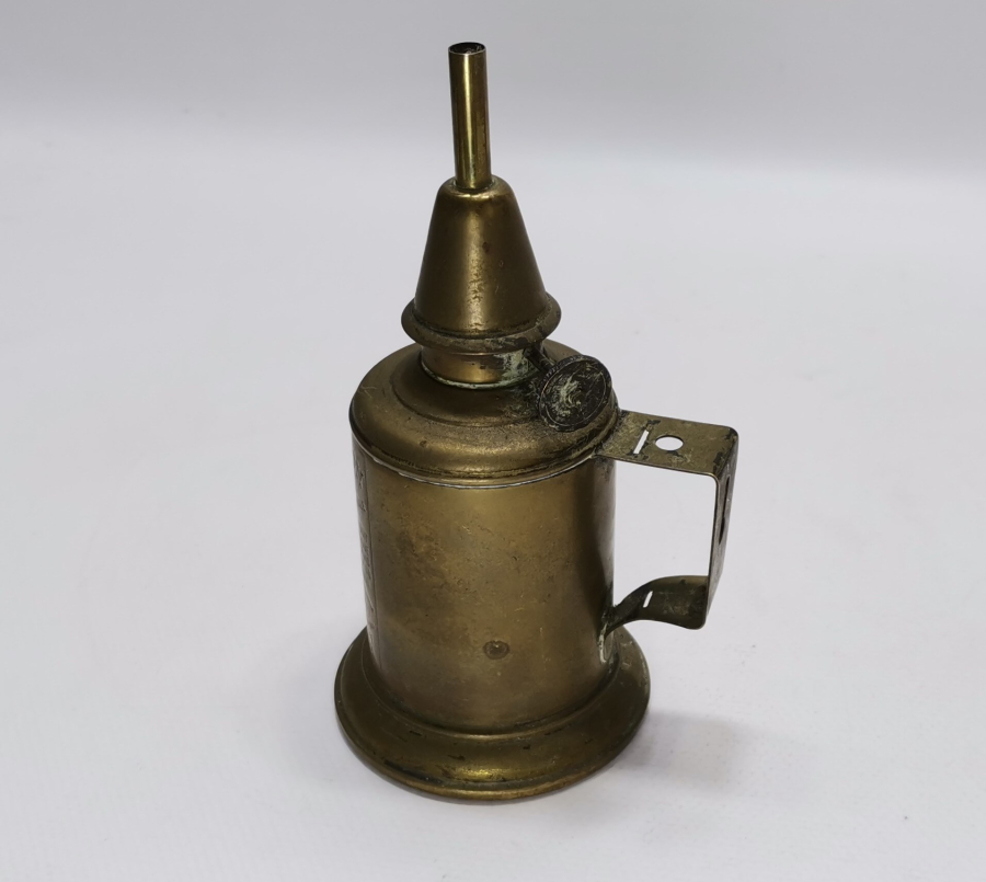 ÜZERİ YAZILI NADİR VAGON LAMBASI