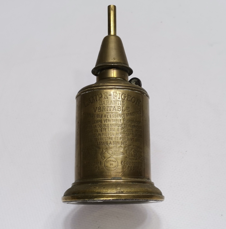 ÜZERİ YAZILI NADİR VAGON LAMBASI