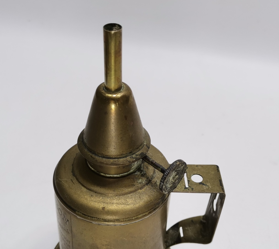 ÜZERİ YAZILI NADİR VAGON LAMBASI