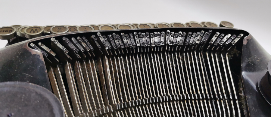 CUMHURİYET BAŞLARI ANTİKA KATİP DAKTİLOSU