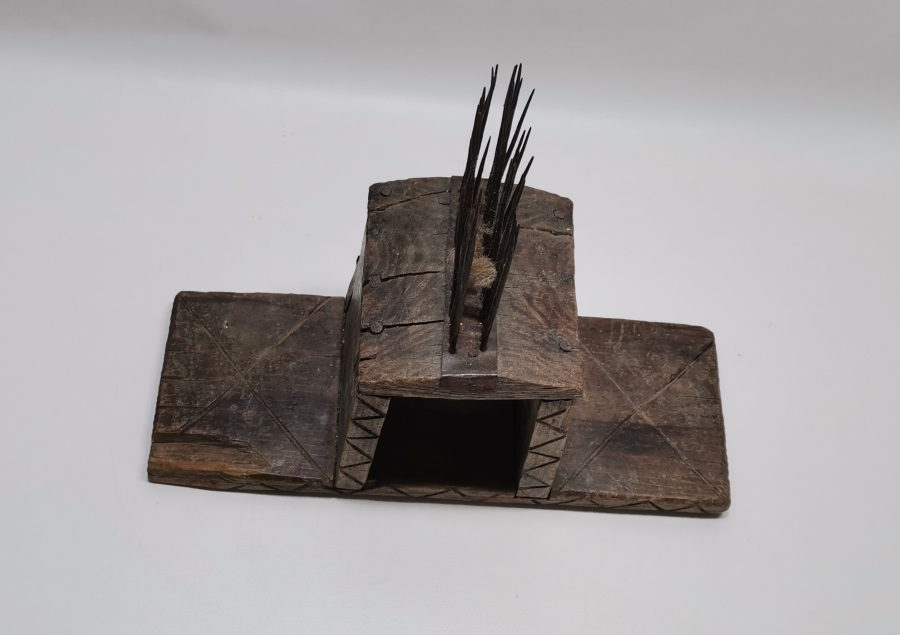 OSMANLI DÖNEMİ AHŞAPTAN MAMUL BÜYÜK BOY YÜN TARAĞI