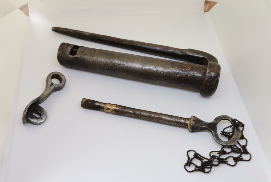 OSMANLI DÖNEMİ EL DÖVME NADİR KİLİT