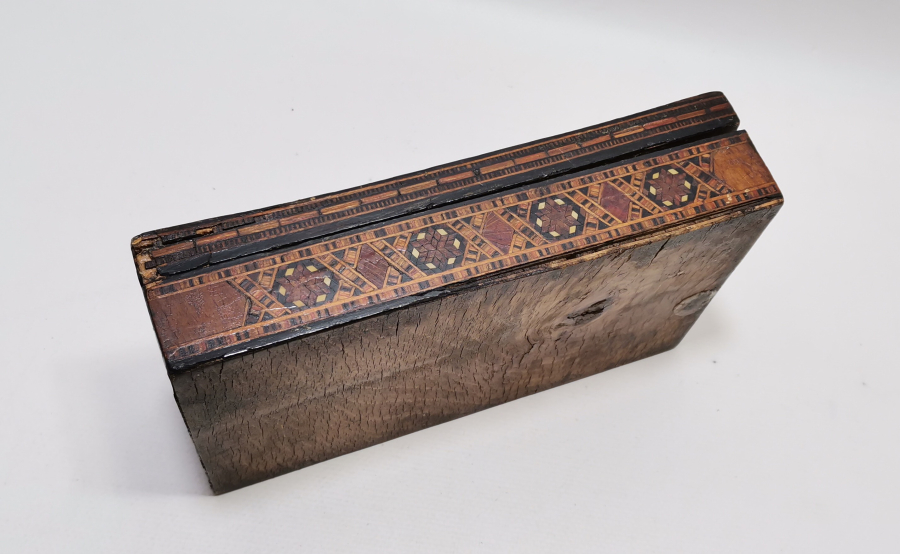 OSMANLI DÖNEMİ MARKÜTERİ İŞÇİLİKLİ ÖZEL YAPIM SİLAH KUTUSU