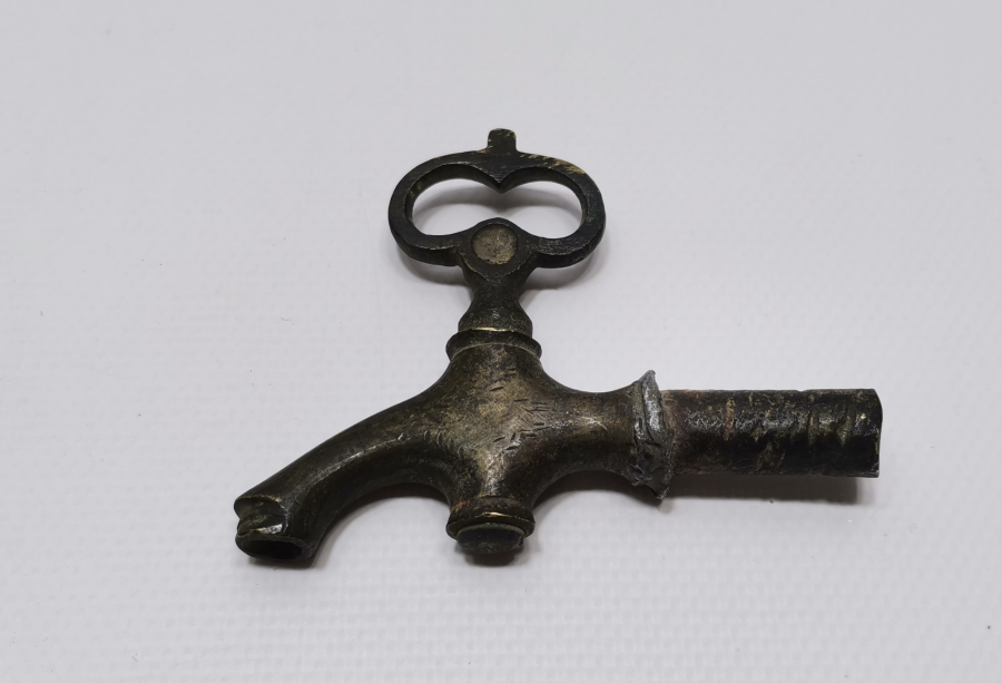 OSMANLI DÖNEMİ PASOLU KURNA - ÇEŞME