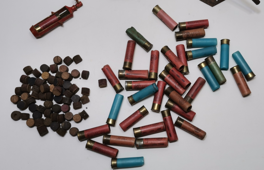 TAM TAKIM ANTİKA FİŞEK DOLDURMA ALETLERİ LOTU