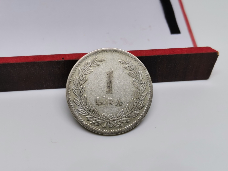 1948 YILI GÜMÜŞ 1 LİRA - TÜRKİYE CUMHURİYETİ'NİN TEDAVULDEKİ SON GÜMÜŞ PARASI