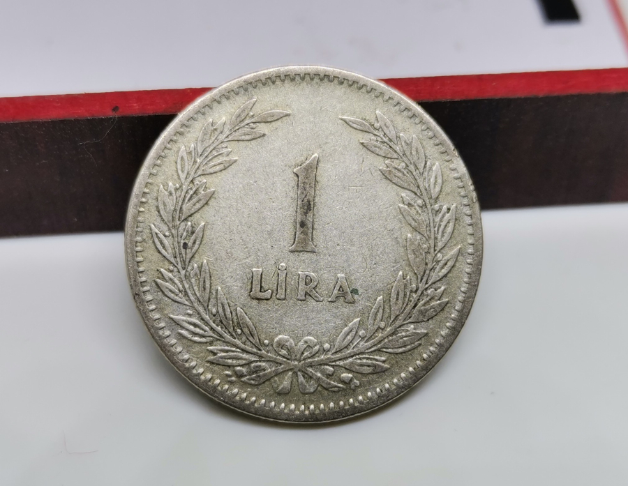 1948 YILI GÜMÜŞ 1 LİRA - TÜRKİYE CUMHURİYETİ'NİN TEDAVULDEKİ SON GÜMÜŞ PARASI