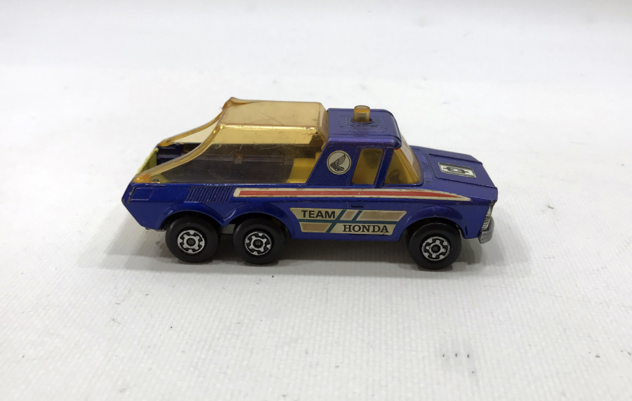 1974 TARİHLİ İNGİLİZ METAL OYUNCAK KAMYONET