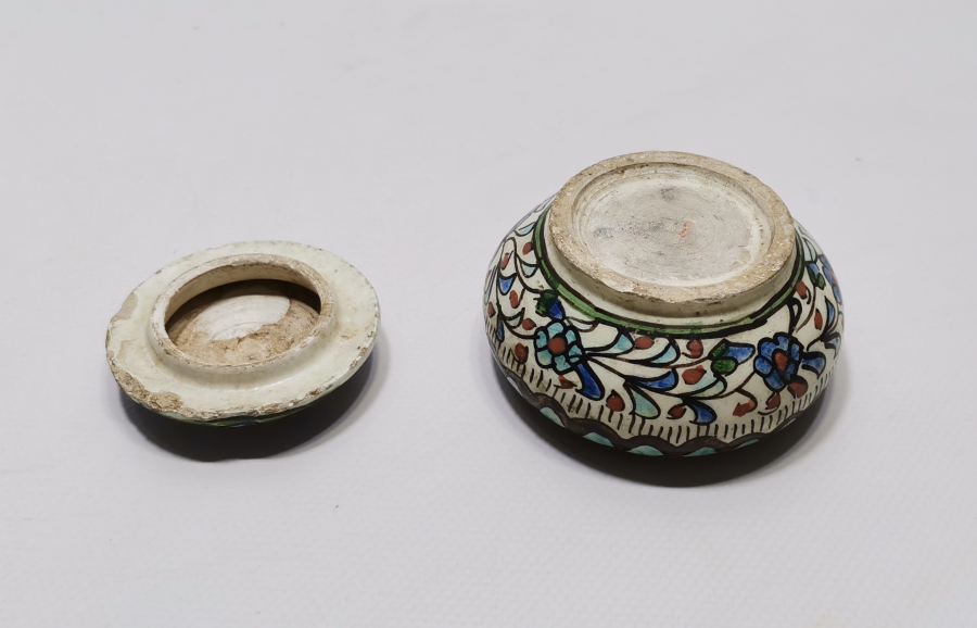 ANTİKA KÜTAHYA YAPIMI KAPAKLI ŞEKERLİK