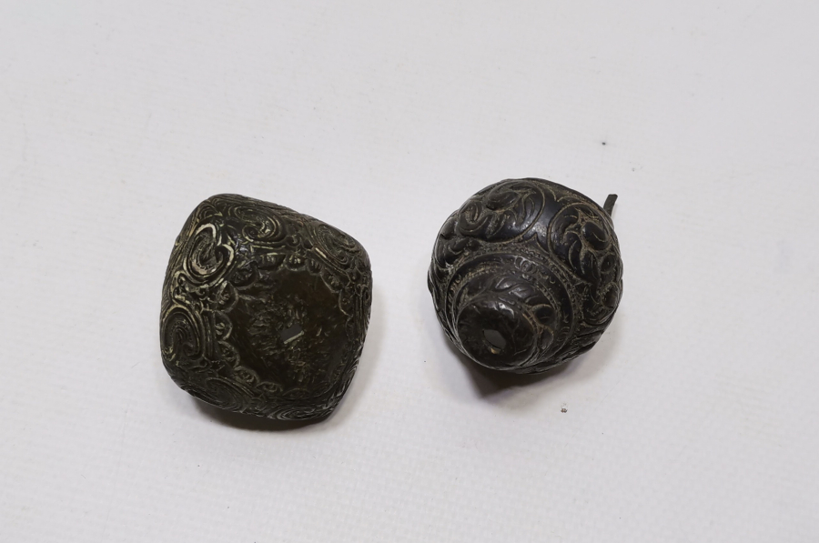 OSMANLI DÖNEMİ 2 ADET BRONZ PİŞTOV ÇANAĞI - PİŞTOV ALTLIĞI