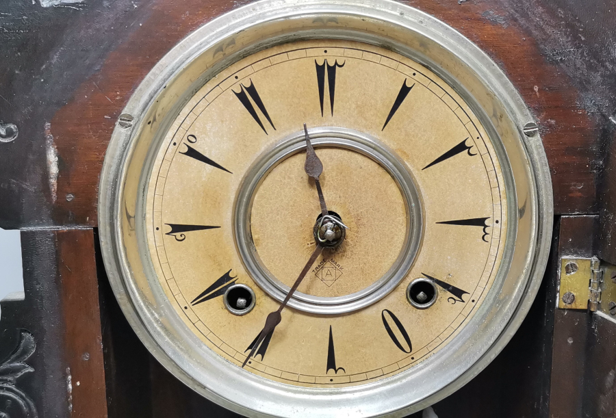 OSMANLI DÖNEMİ NADİR FORMDA BÜYÜK BOY MASA VE DUVAR SAATİ