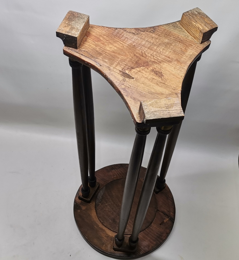 ÜZERİ AY YILDIZLI EL YAPIMI BÜYÜK BOY ANTİKA SEHPA