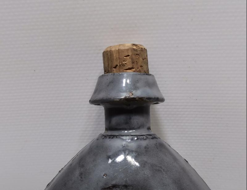 1. DÜNYA SAVAŞI DÖNEMİ ÜZERİ YAZILI MANTAR KAFA EMAYE OSMANLI SUBAY MATARASI