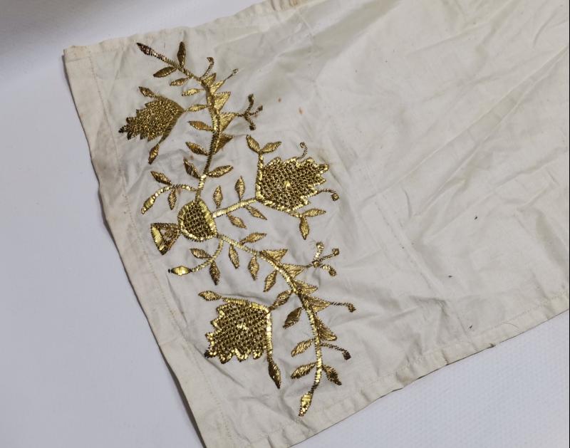 OSMANLI DÖNEMİ ALTIN SIRMA İŞLEMELİ UÇKUR