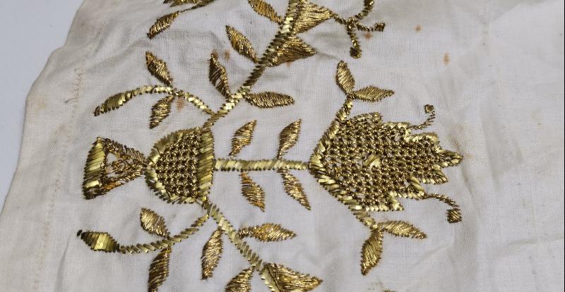 OSMANLI DÖNEMİ ALTIN SIRMA İŞLEMELİ UÇKUR