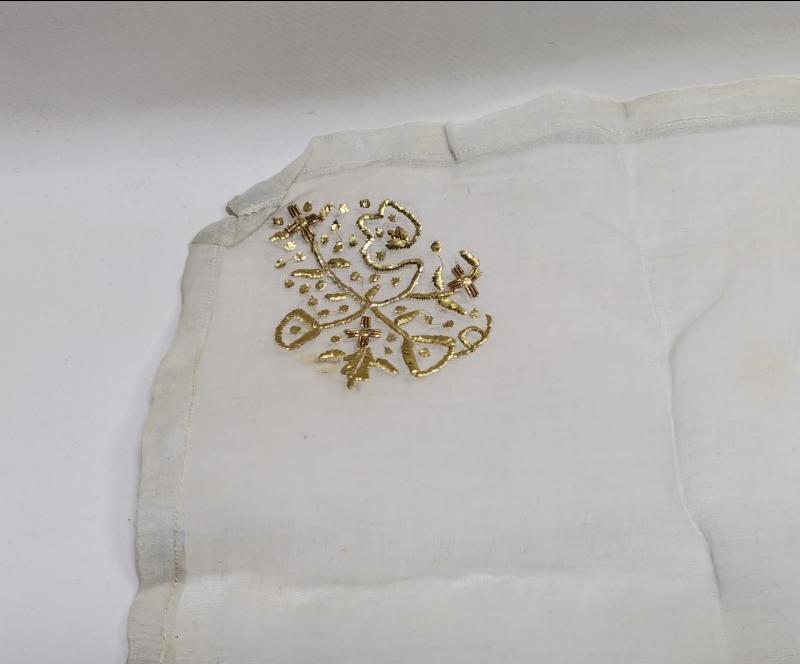 OSMANLI DÖNEMİ RUM İŞİ ALTIN SIRMA İŞLEMELİ İPEK ÇEVRE