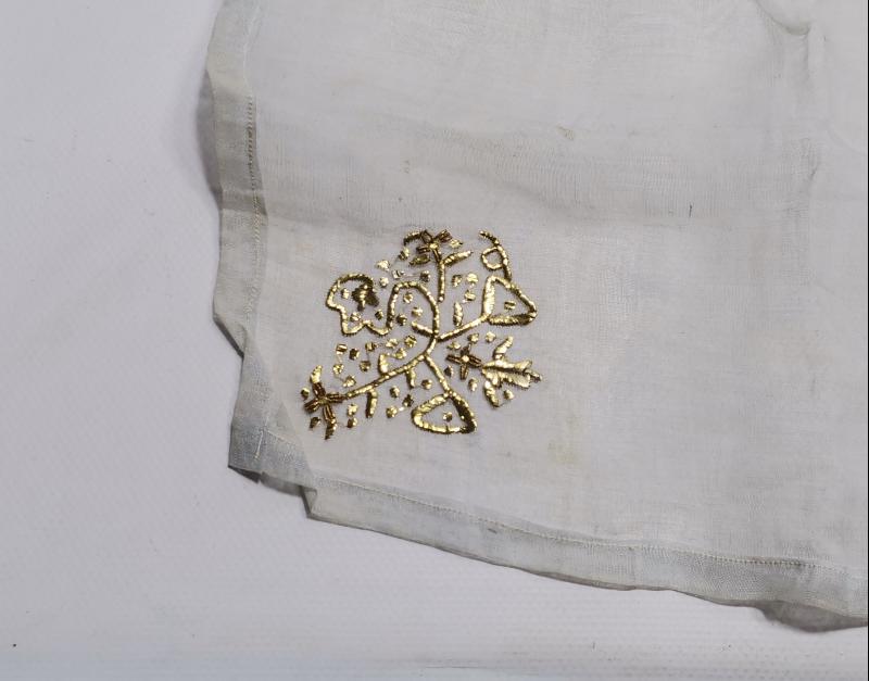 OSMANLI DÖNEMİ RUM İŞİ ALTIN SIRMA İŞLEMELİ İPEK ÇEVRE