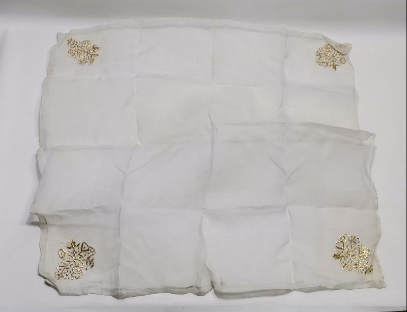 OSMANLI DÖNEMİ RUM İŞİ ALTIN SIRMA İŞLEMELİ İPEK ÇEVRE