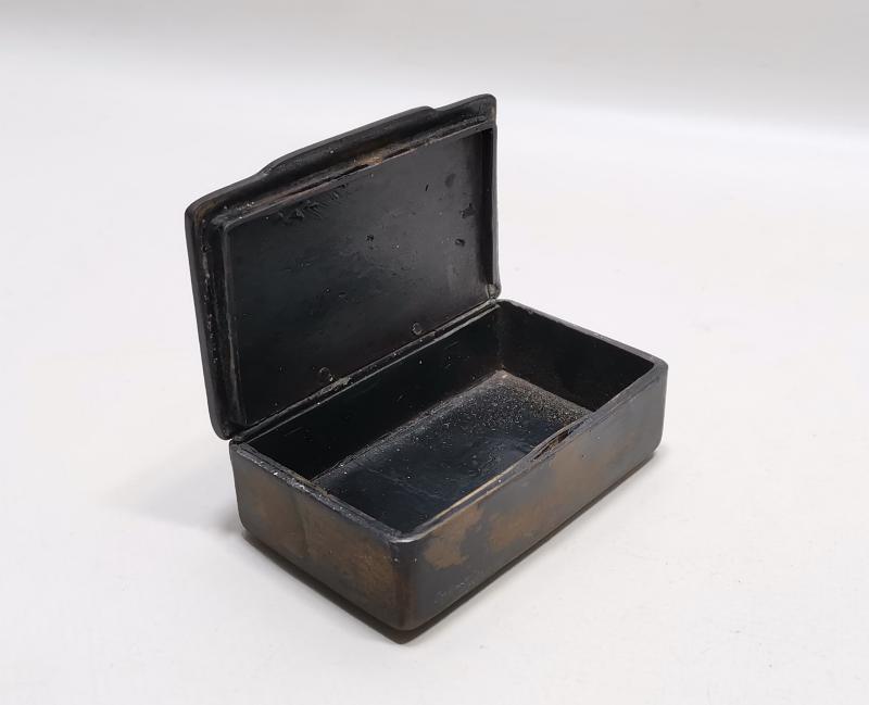 OSMANLICA YAZILI, AY YILDIZ VE ATATÜRK RESİMLİ PAPIER MACHE KUTU