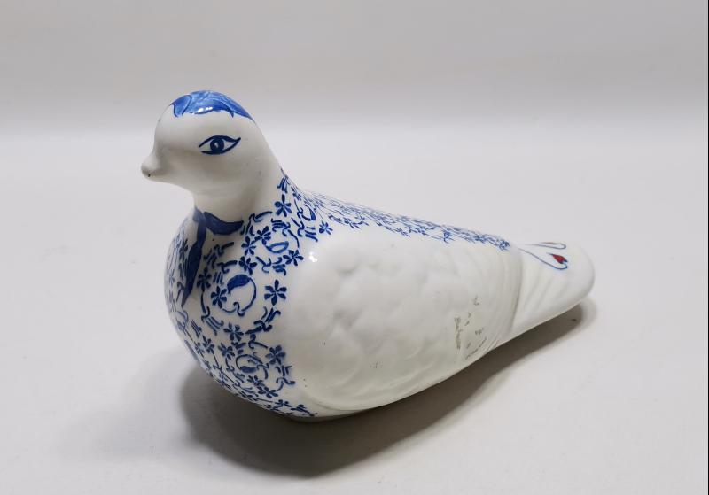 USTA DAMGALI KÜTAHYA SERAMİK GÜVERCİN BİBLOSU