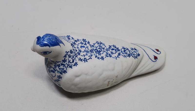 USTA DAMGALI KÜTAHYA SERAMİK GÜVERCİN BİBLOSU