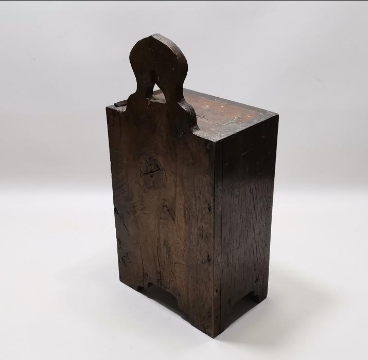 ÜZERİ OSMANLICA YAZILI AHŞAP SAAT KUTUSU