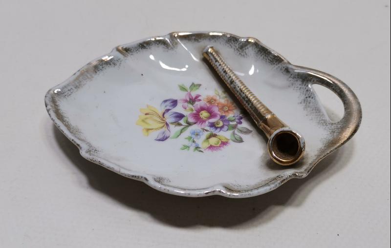 1950'LERDEN ÇOK NADİR PİPO TÜTÜNÜ İKRAMLIĞI