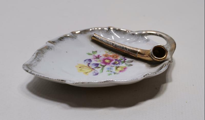 1950'LERDEN ÇOK NADİR PİPO TÜTÜNÜ İKRAMLIĞI