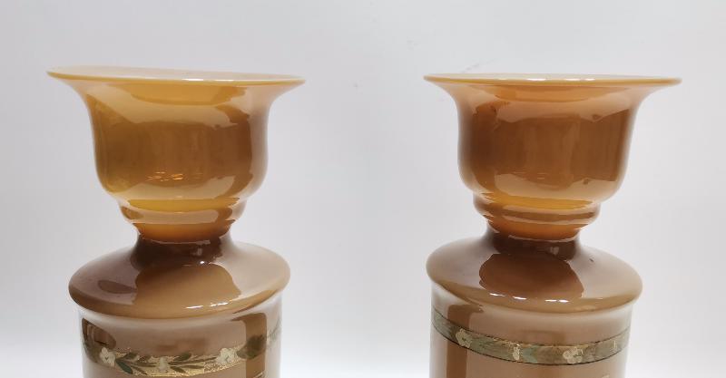 OSMANLI DÖNEMİ BİR ÇİFT OPAL VAZO 