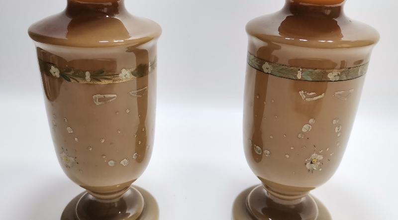 OSMANLI DÖNEMİ BİR ÇİFT OPAL VAZO 