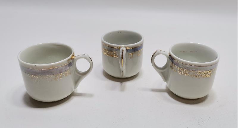 OSMANLICA DAMGALI ÜÇ ADET FİNCAN