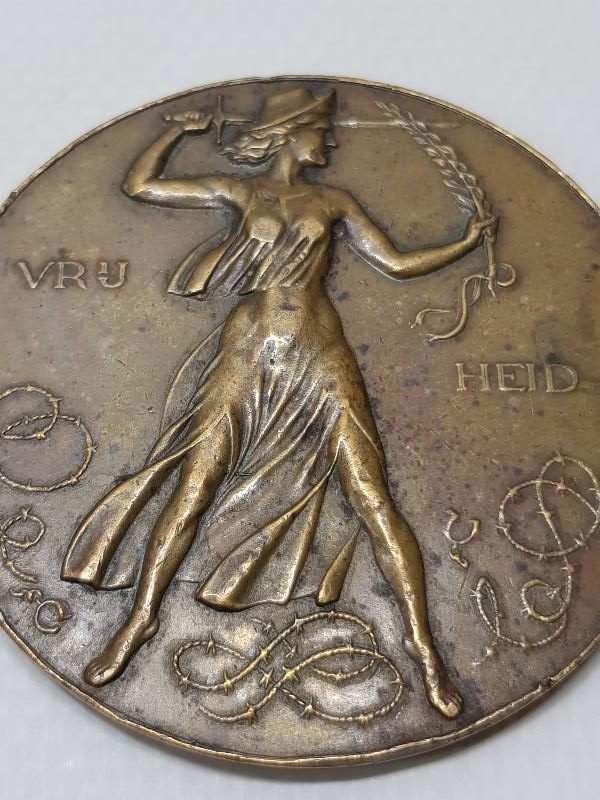 1945 HOLLANDA'NIN ALMAN İŞGALİNDEN KURTULUŞ MADALYASI