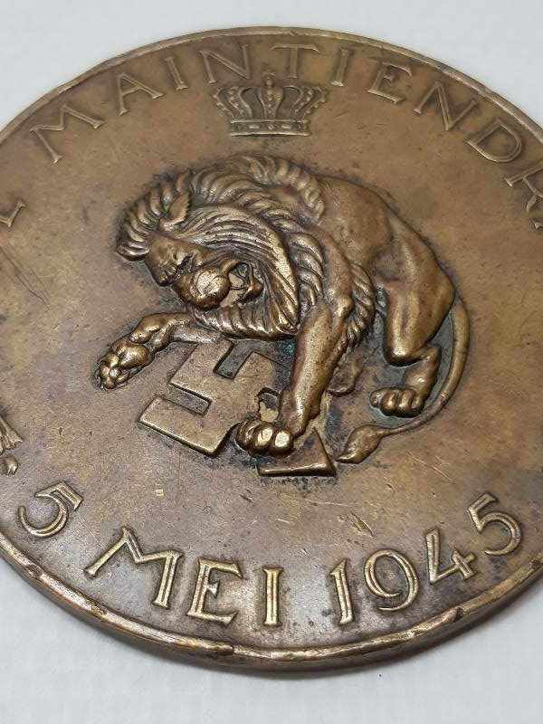 1945 HOLLANDA'NIN ALMAN İŞGALİNDEN KURTULUŞ MADALYASI