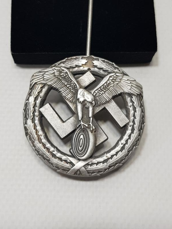 2. DÜNYA SAVAŞI ALMAN NAZİ KARTALI VE GAMALI HAÇ TEMALI NADİR BRÖVE